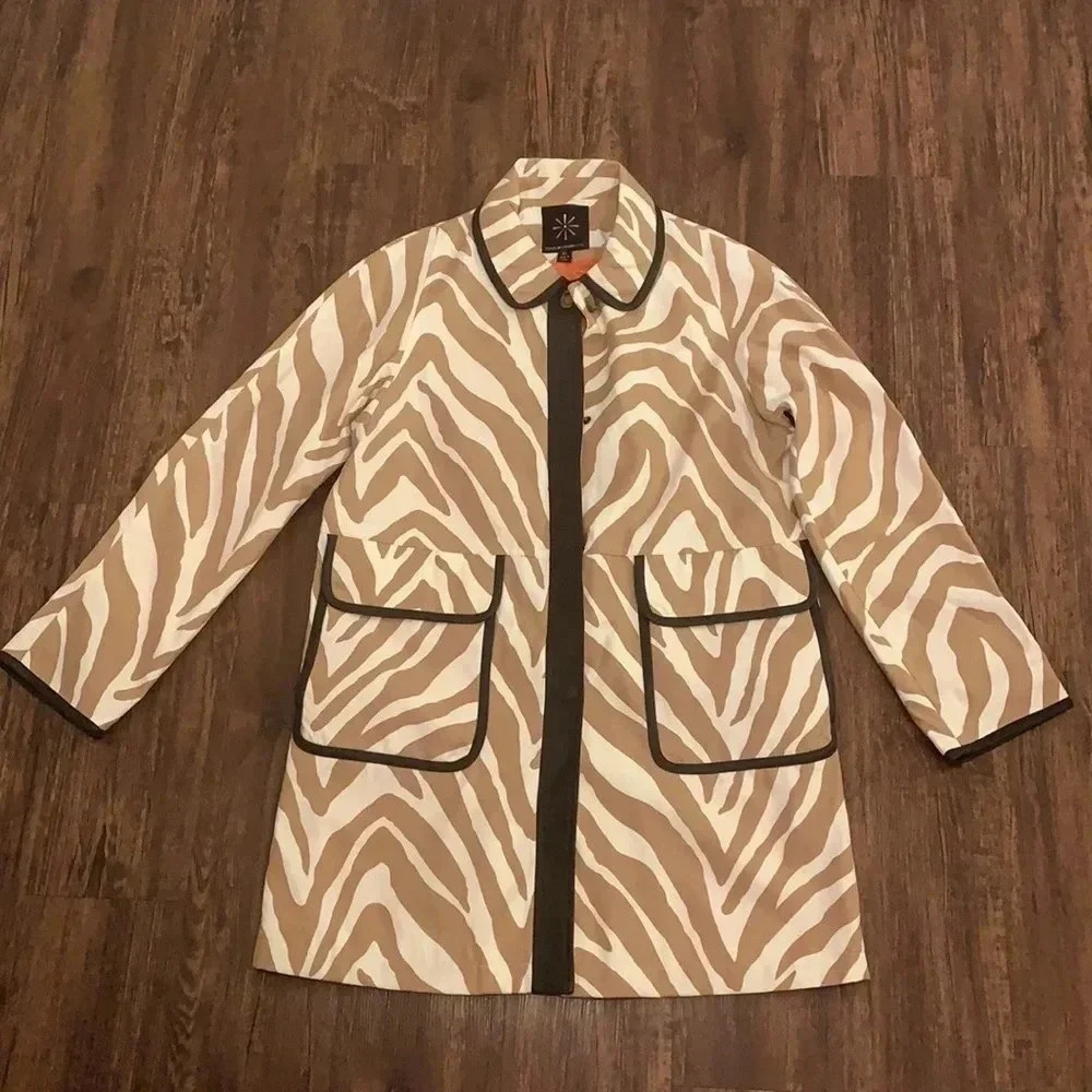 Isaac Mizrahi Trench Coat Tiger Print Tan Women’s Sz XS NWT